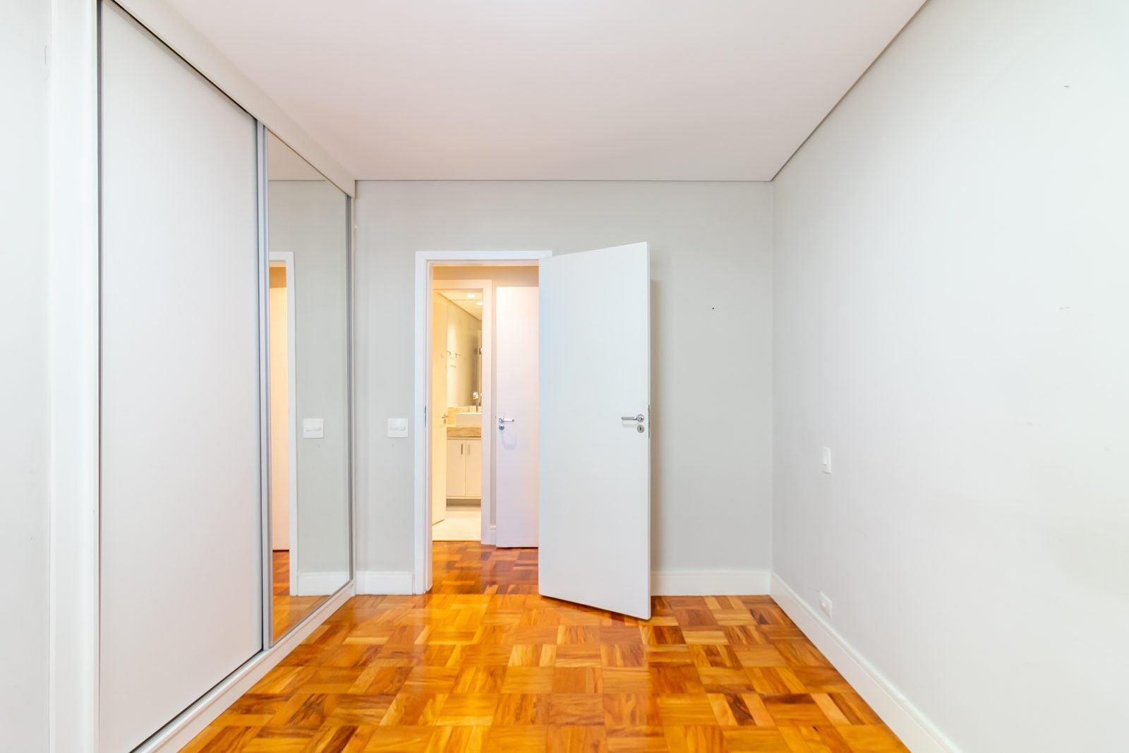Foto 27 de Morar com Estilo no Jardim Paulista: Apartamento de 98m² com Suíte e Área de Lazer!