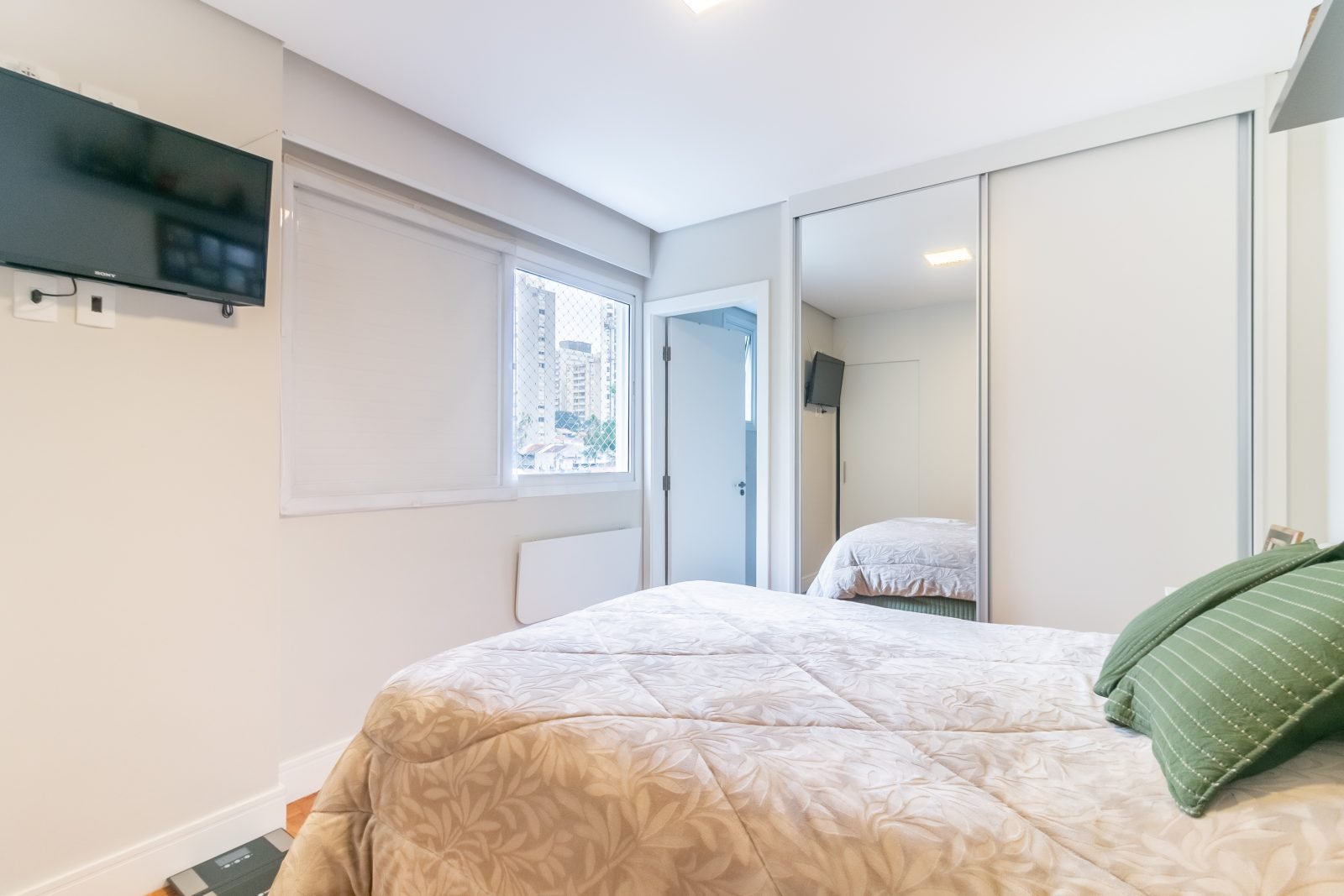 Foto 12 de Morar com Estilo no Jardim Paulista: Apartamento de 98m² com Suíte e Área de Lazer!