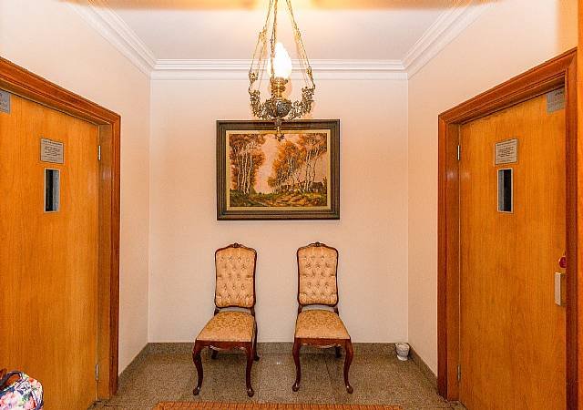 Foto 14 de 🏡 High-Standard Apartment in Jardins – Alameda Campinas, R$ 10,500,000.00