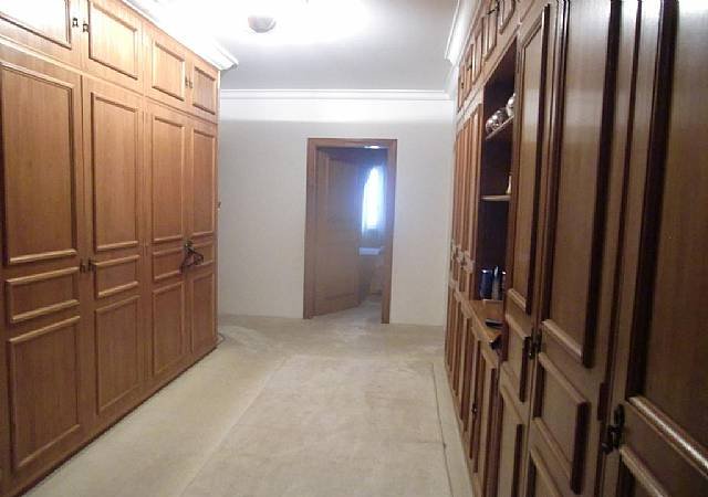 Foto 18 de 🏡 High-Standard Apartment in Jardins – Alameda Campinas, R$ 10,500,000.00