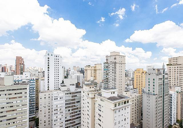 Foto 35 de 🏡 High-Standard Apartment in Jardins – Alameda Campinas, R$ 10,500,000.00