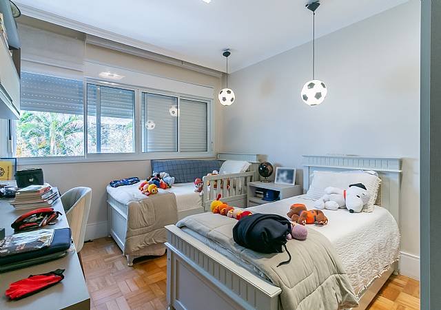 Foto 13 de Apartamento Espaçoso de 200m² à Venda no Jardim Paulista – 3 Dorms e Suíte, R$ 2.890.000,00