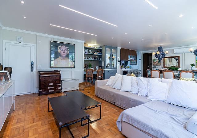 Foto 7 de Apartamento Espaçoso de 200m² à Venda no Jardim Paulista – 3 Dorms e Suíte, R$ 2.890.000,00