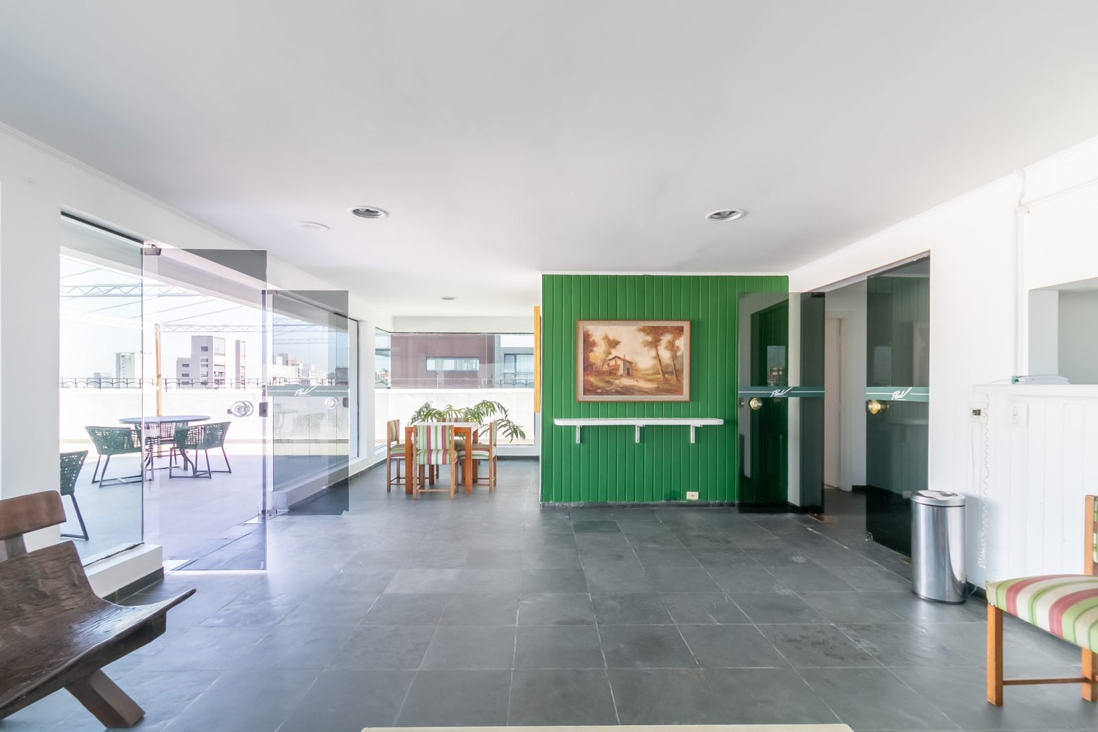 Foto 32 de Apartamento Mobiliado no Jardim Paulista, 40 m², 2 Quartos, Piscina e Ótima Localização