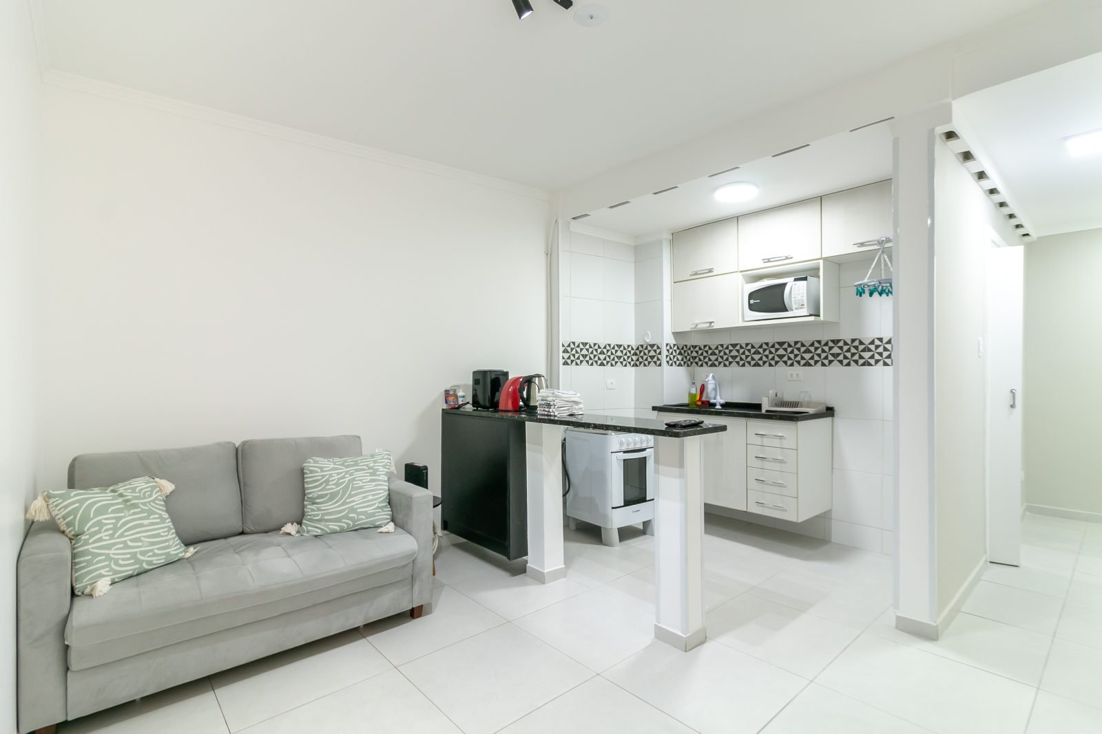 Apartamento Mobiliado à Venda na Bela Vista, 42m², 1 Quarto, Vista Livre e Ótima Localização