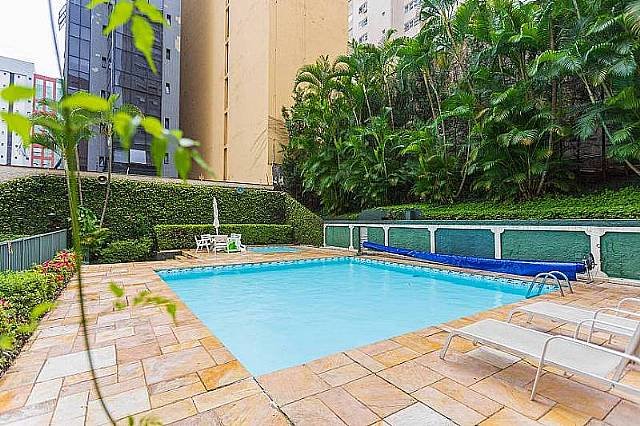Apartment for sale in Jardins with 174 m², 4 bedrooms, 1 suite and 1 parking space, totally sunny and with unobstructed views, R$ 2,165,000.00