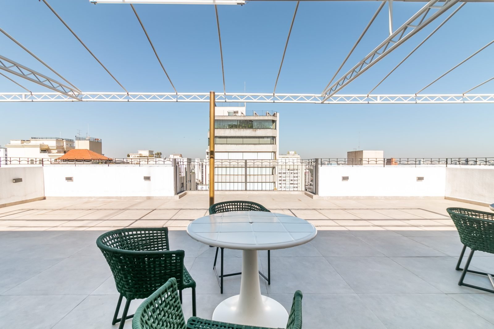Foto 34 de Apartamento Mobiliado no Jardim Paulista, 40 m², 2 Quartos, Piscina e Ótima Localização