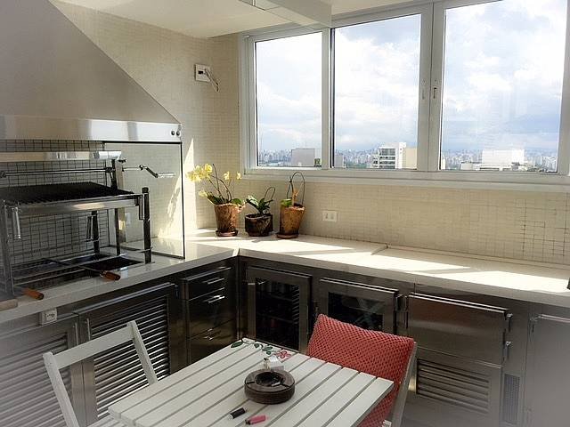 Foto 21 de Penthouse for sale in Jardins with 480 m², 4 bedrooms, 4 suites, 4 parking spaces, gourmet area and pool, R$ 7,190,000.00