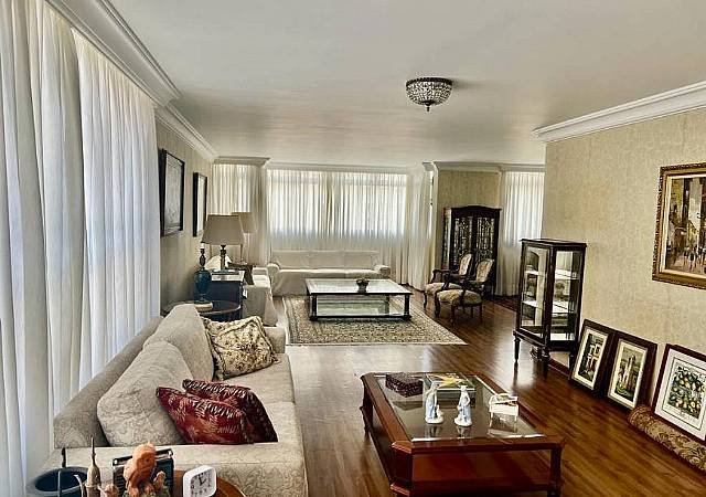 Apartment for sale has 210 square meters with 3 bedrooms in Jardim Paulista - São Paulo - SP, R$ 3,200,000.00
