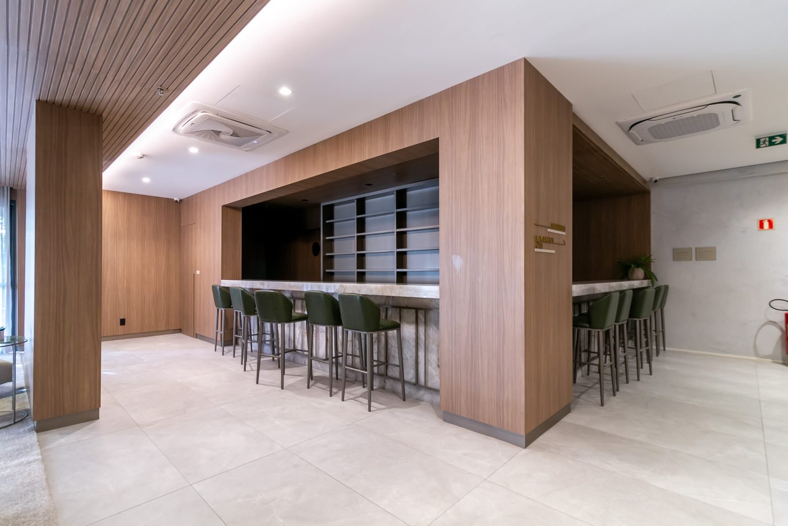 Foto 27 de Aluga - Apartamento de 1 Dormitório – 54 m² | Em frente ao Rosewood Hotel, Bela Vista - SP
