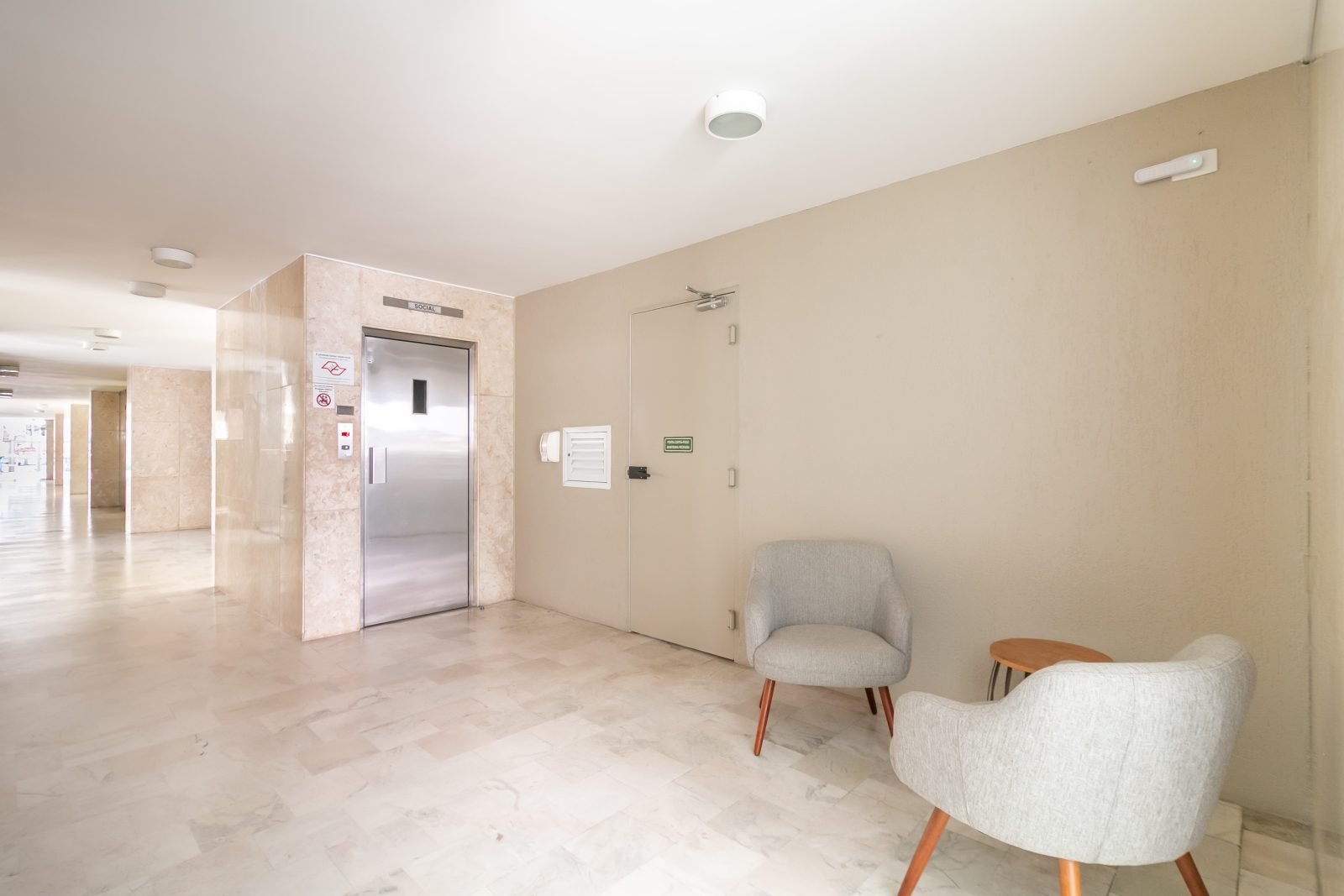 Foto 34 de Apartamento 100 m² Mobiliado no Jardins, 2 Dorms, 1 Suíte, Vista Livre e 1 Vaga