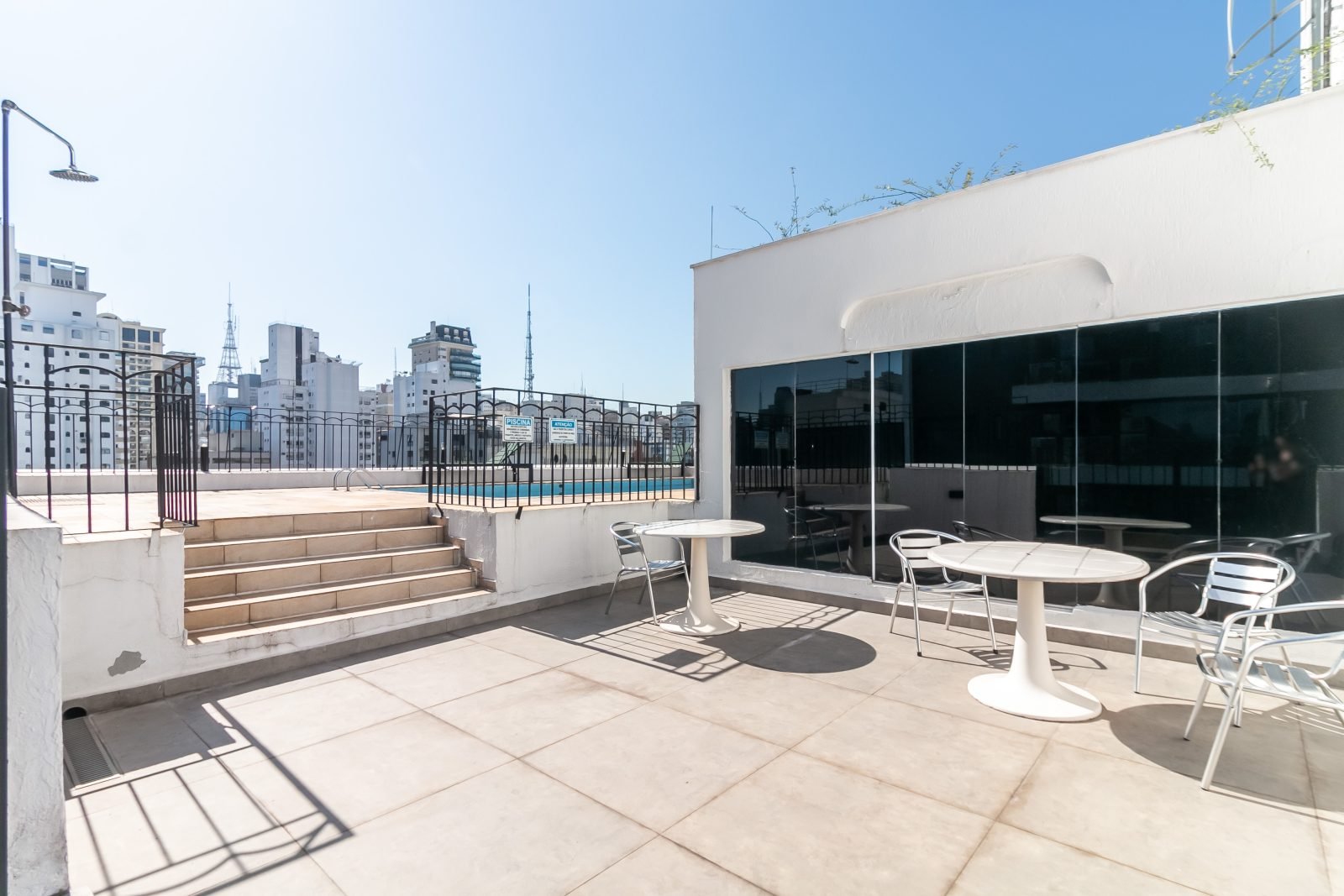 Foto 30 de Apartamento Mobiliado no Jardim Paulista, 40 m², 2 Quartos, Piscina e Ótima Localização