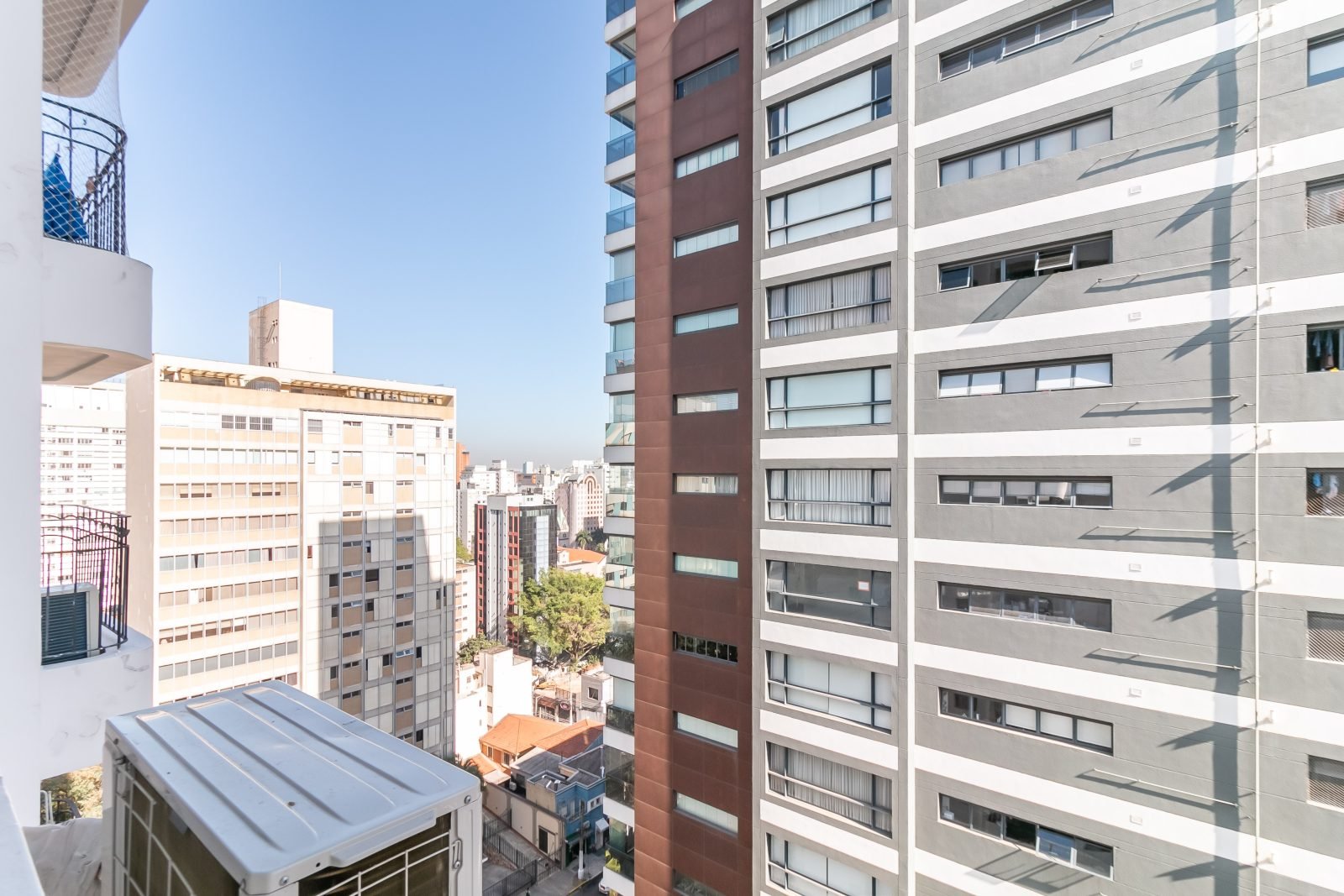 Foto 13 de Apartamento Mobiliado no Jardim Paulista, 40 m², 2 Quartos, Piscina e Ótima Localização