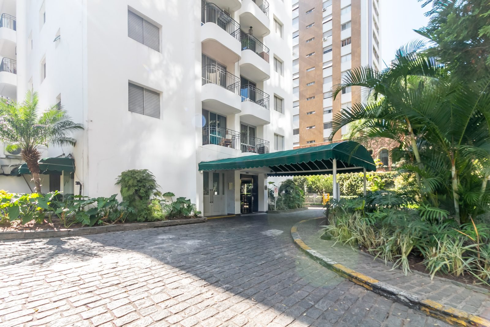 Foto 35 de Apartamento Mobiliado no Jardim Paulista, 40 m², 2 Quartos, Piscina e Ótima Localização
