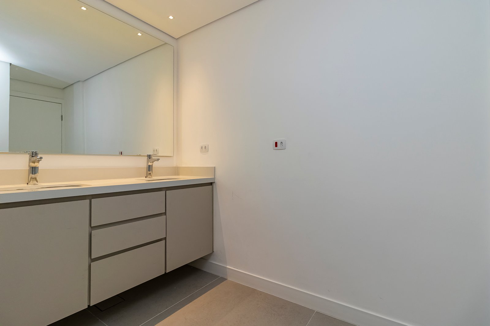 Foto 13 de Apartamento em Higienópolis | 230m² | 3 Dorms e 2 Vagas