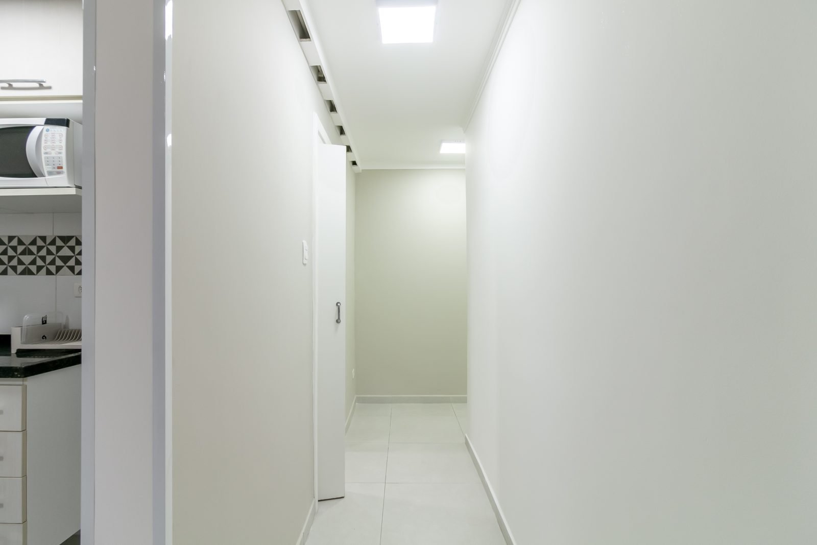 Foto 7 de Apartamento Mobiliado à Venda na Bela Vista, 42m², 1 Quarto, Vista Livre e Ótima Localização