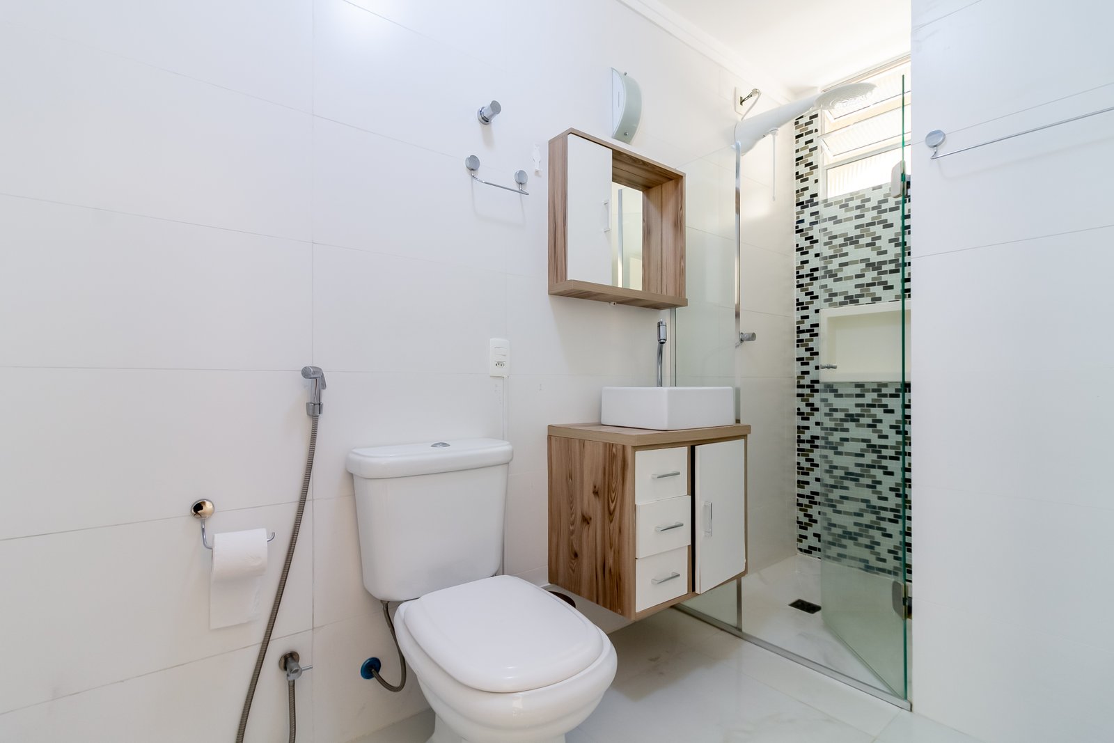 Foto 17 de Apartamento com 80m², 2 dormitórios e vaga livre em Cerqueira César. Próximo ao Metrô Oscar Freire